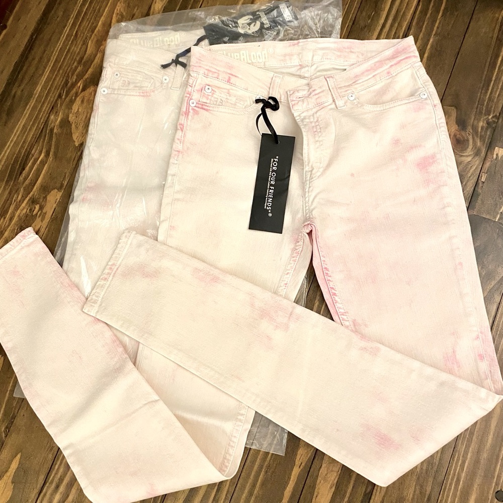 Blue Blood BNWT LOU 27 -34 & 27- 32 Acid Wash Jeans